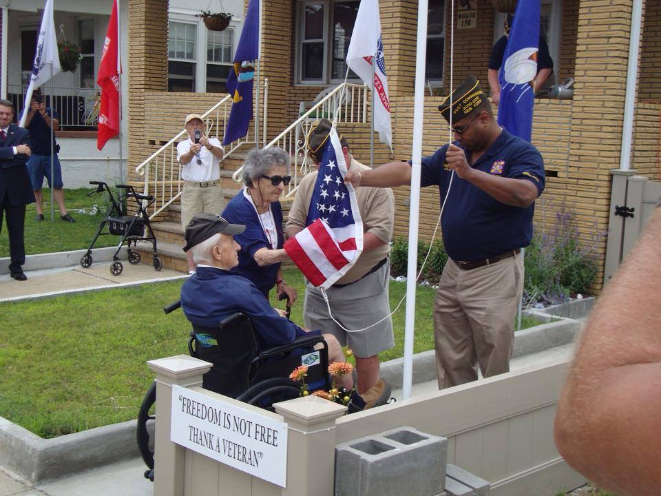 ADDABBO AND QUEENS COUNTY COUNCIL VFW HONOR LOCAL WWII VETERAN